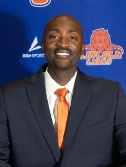 Julius Hodge