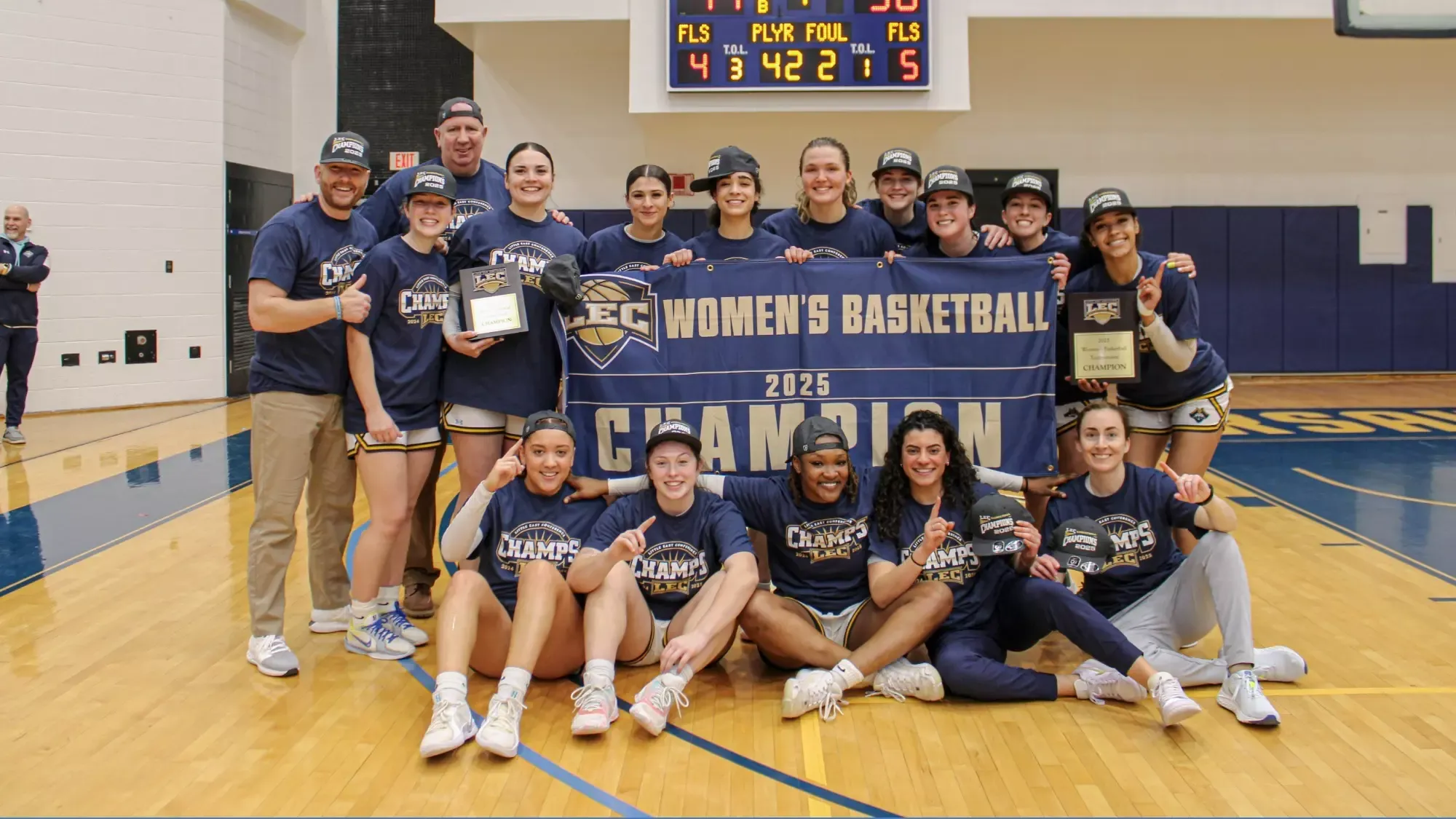 University of Massachusetts-Dartmouth Women's Basketball