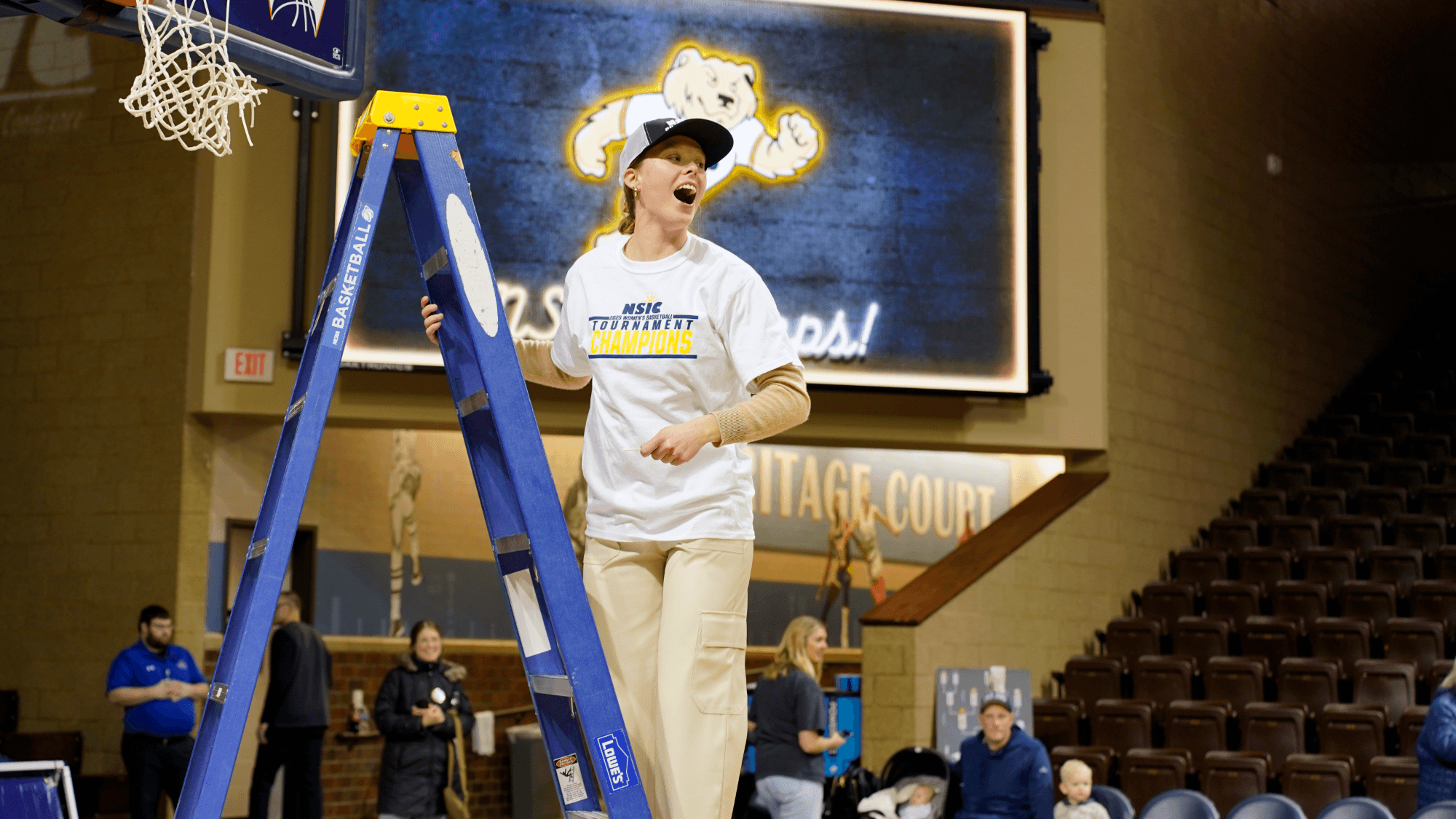 Concordia University-Saint Paul Women's Basketball