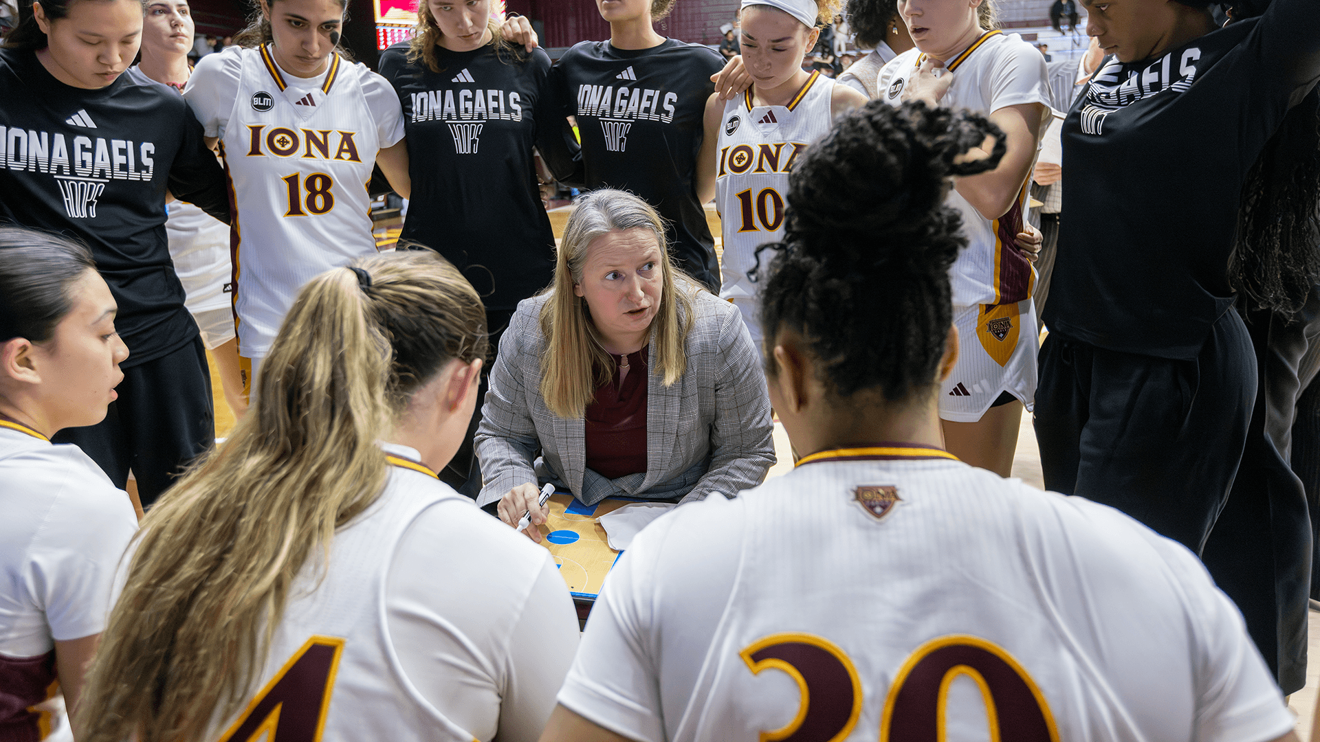 Iona University Women's Basketball