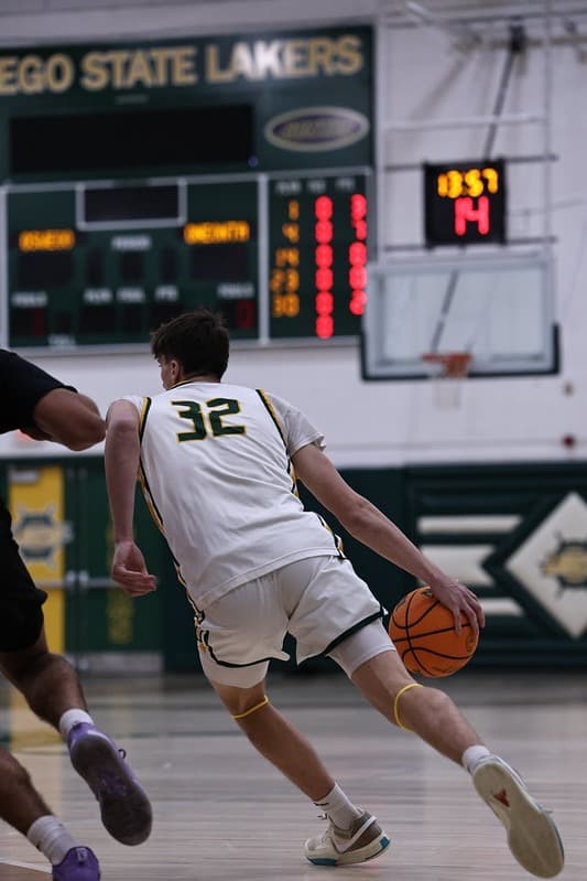 State University of New York at Oswego Men's Basketball