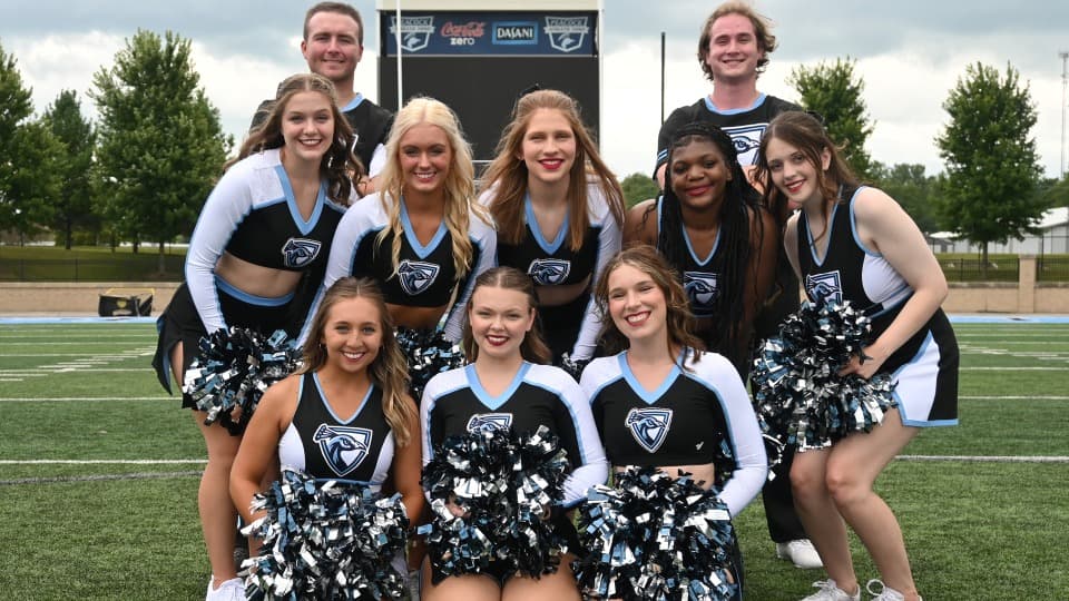 Upper Iowa University Mixed Cheerleading