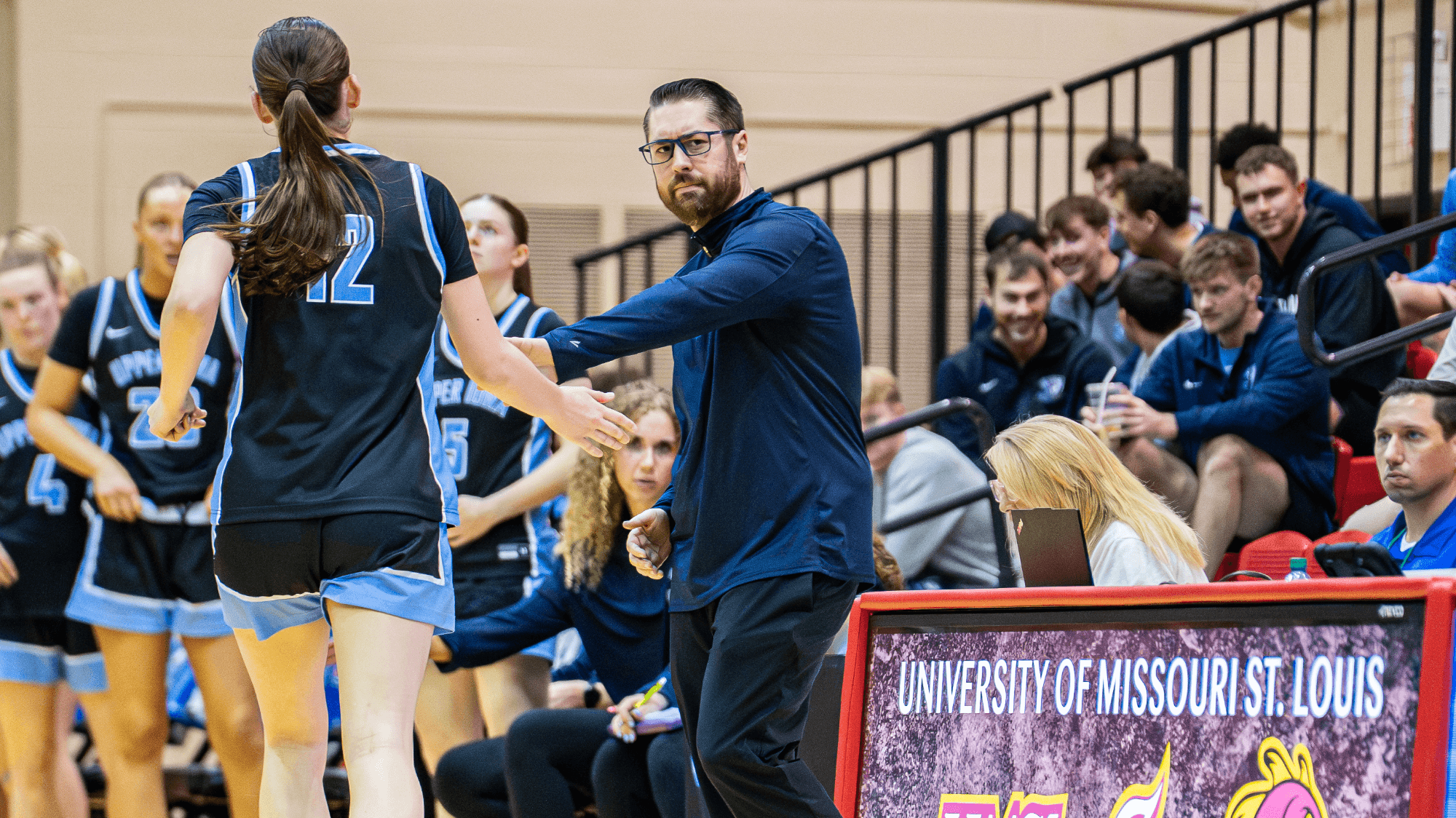 Upper Iowa University Women's Basketball