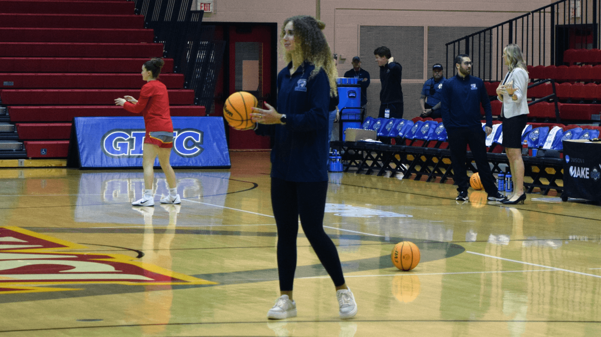 Upper Iowa University Women's Basketball