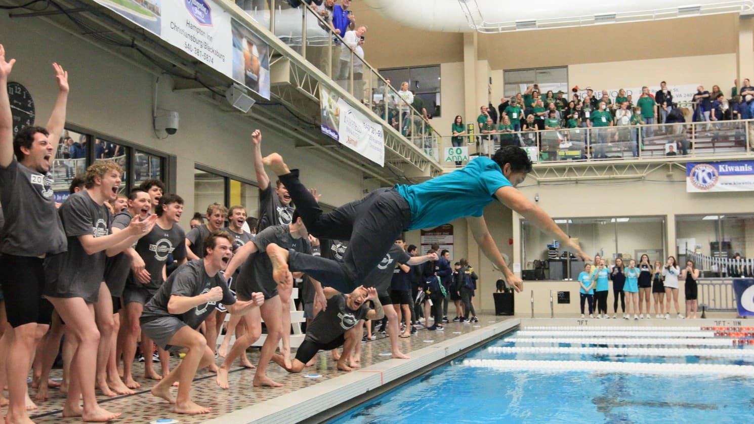 University of North Carolina Wilmington Men's Swimming & Diving