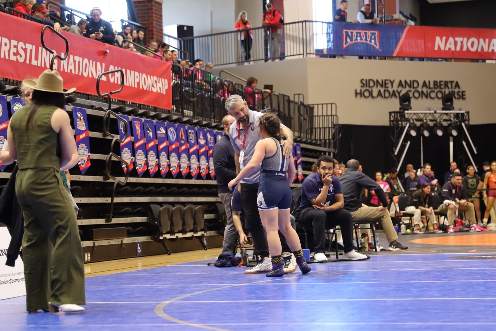 Vanguard University of Southern California Women's Wrestling